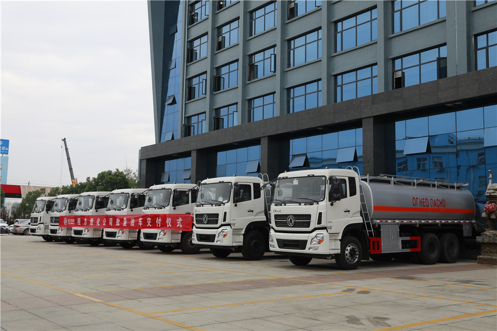 dongfeng oil truck