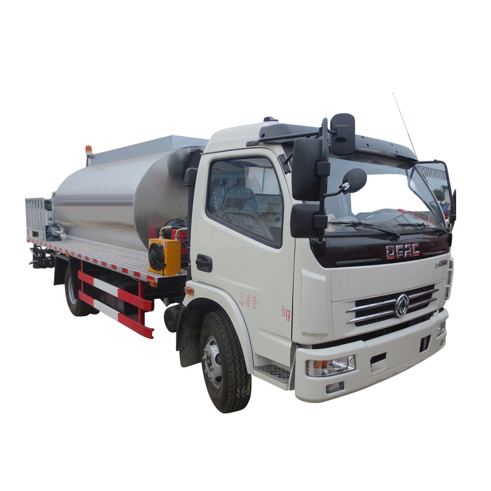 camion distributeur d'asphalte