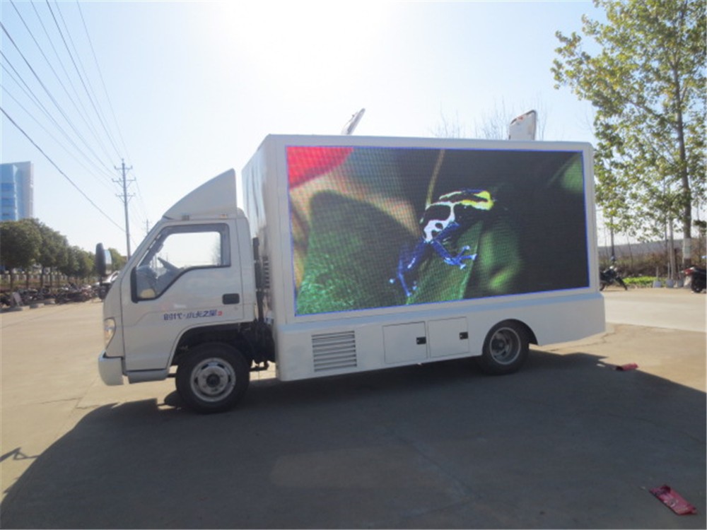 Китай 6-колесный мобильный грузовик со светодиодным экраном, производитель