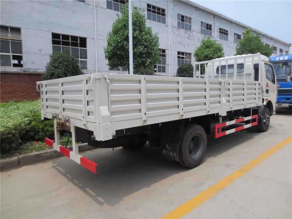 Dongfeng 6 Ton Lorry Cargo Truck