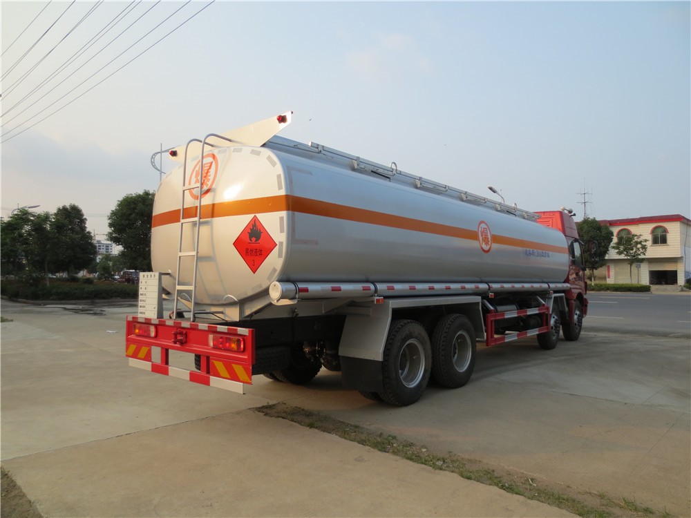 Китай Фотографии 30 M3 Fuel Tank Truck, производитель