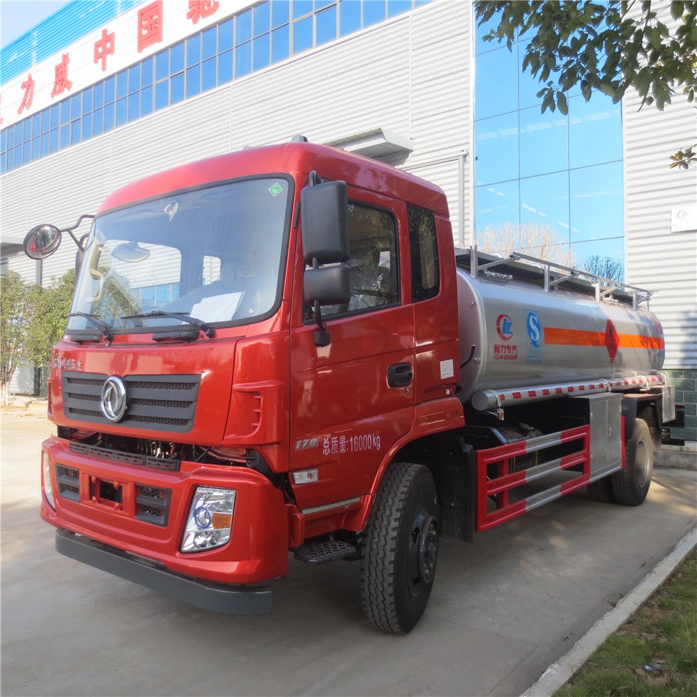 Dongfeng 10 Cbm Oil Tanker Truck