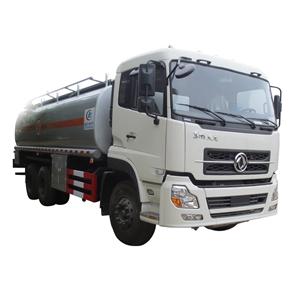 Ciężarówka z paliwem Dongfeng o pojemności 5000 galonów