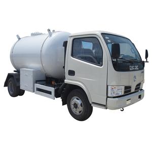 Xe tải chở dầu Dongfeng 6 bánh 5000 lít Lpg