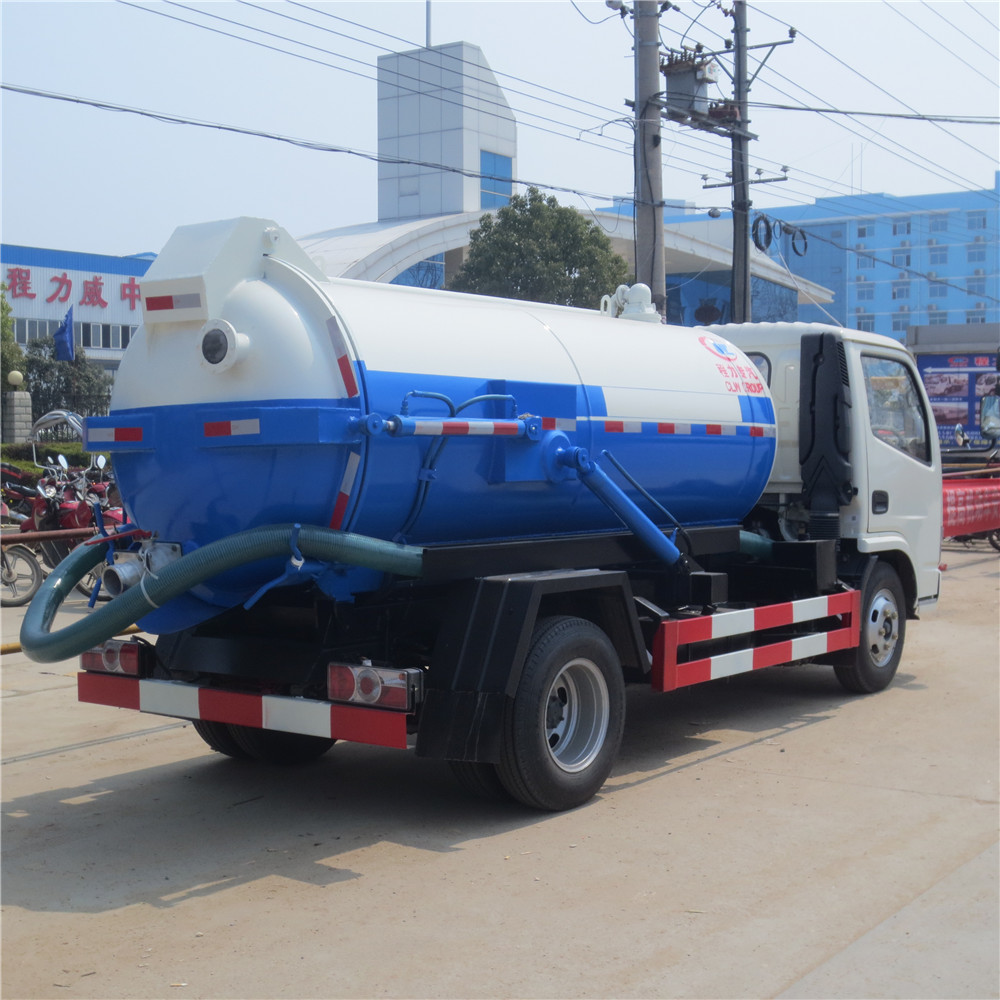 5 cbm vacuum sewage suction truck