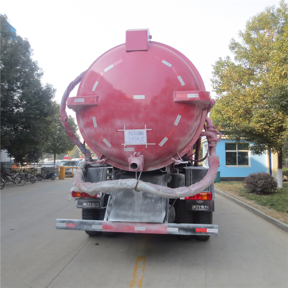 Camión cisterna de aguas residuales HOWO 18 cbm
