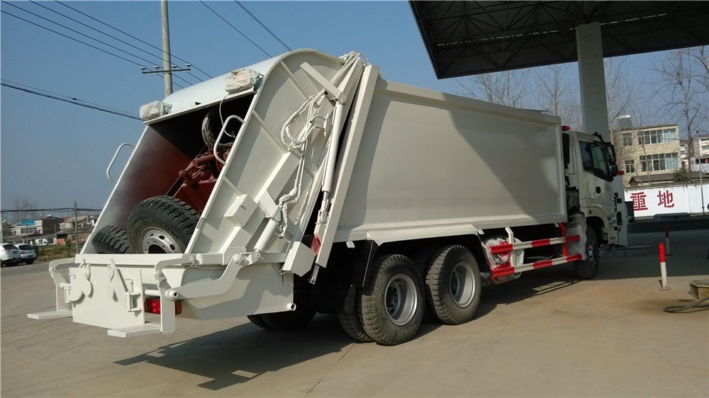 Китай Колесный мусоровоз с уплотнением отходов Foton 10, производитель