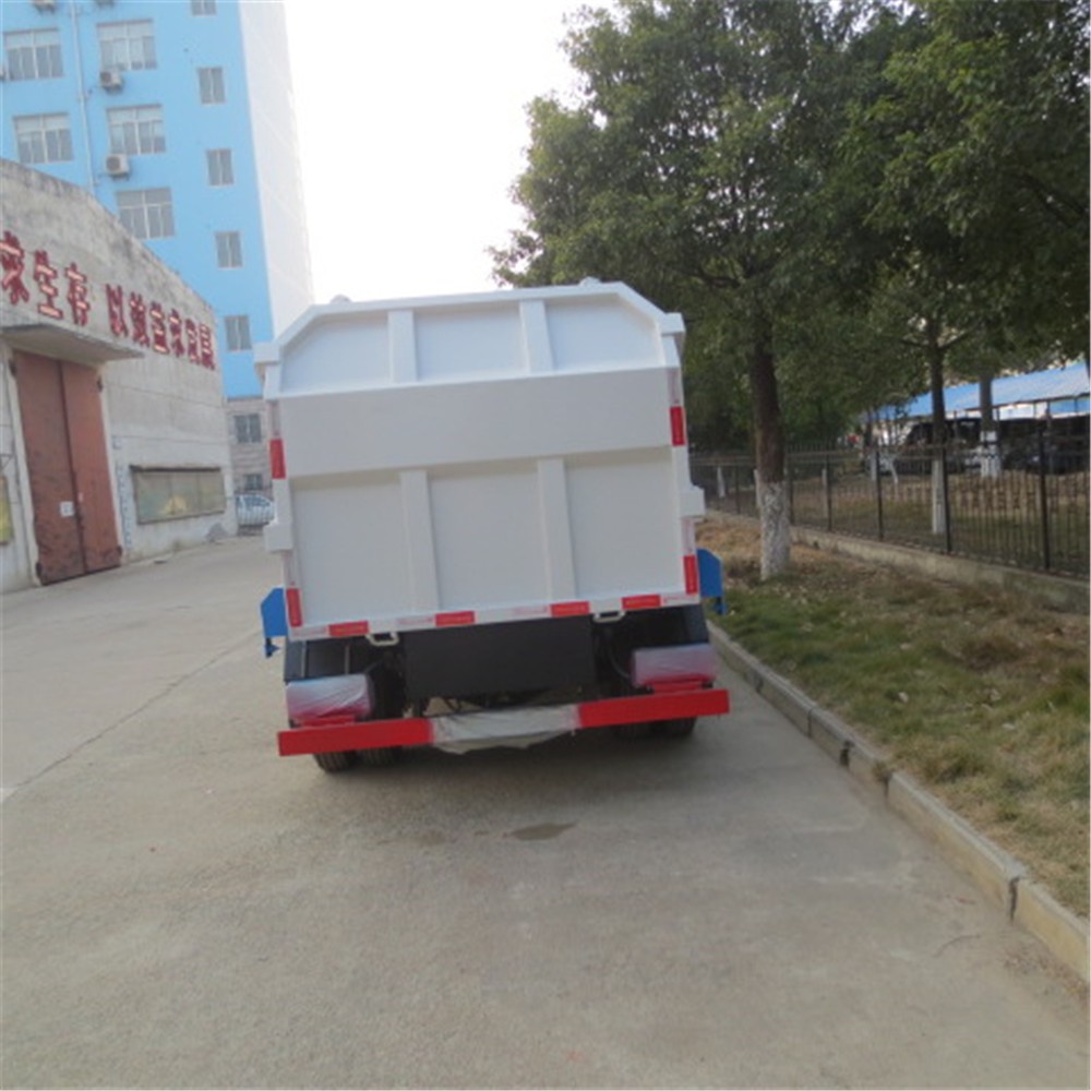 Китай Автомобиль для сбора мусора Dongfeng 6 куб., производитель