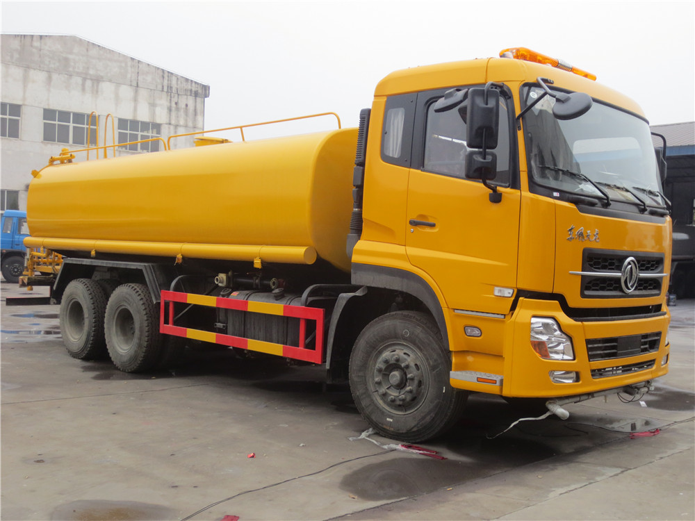 Camion de pulvérisation d'eau de 20 tonnes