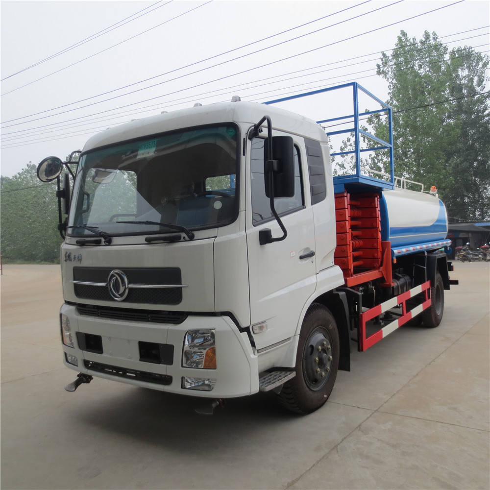 dongfeng 5000 liters water tank