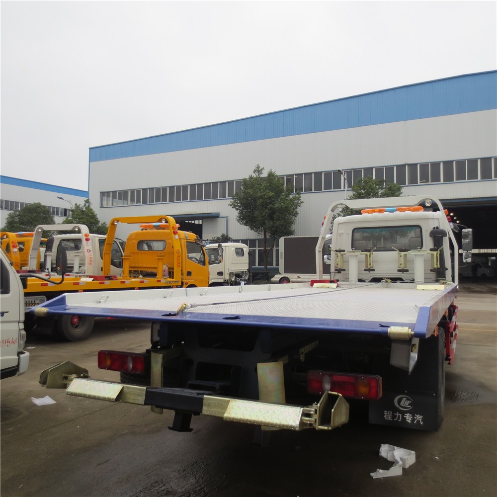 Китай 6-тонный буксир-эвакуатор Dongfeng, производитель