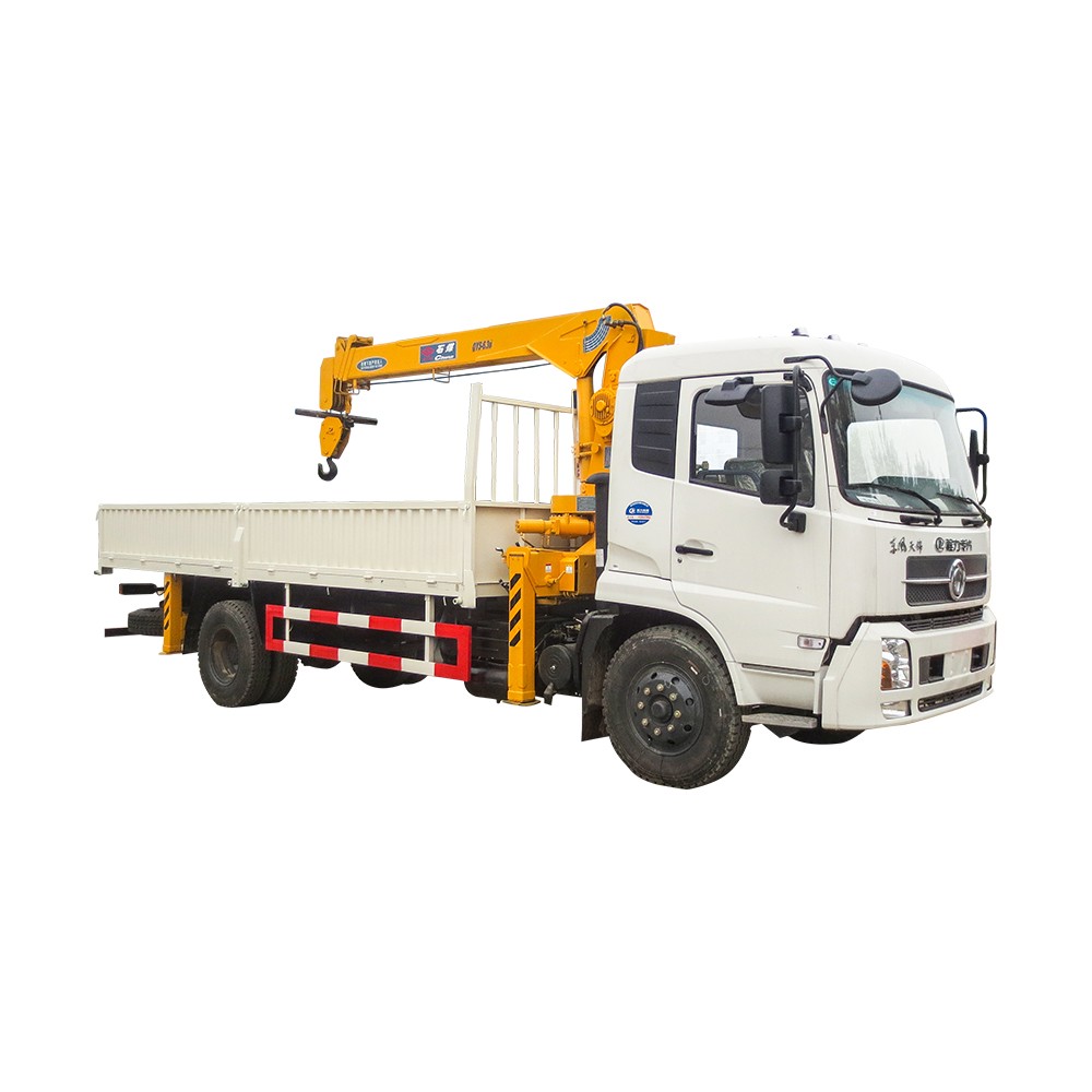 Dongfeng 8 Ton Crane Truck