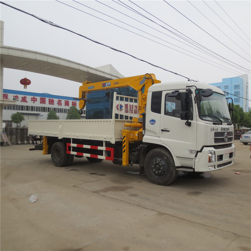 dongfeng 8 ton crane truck