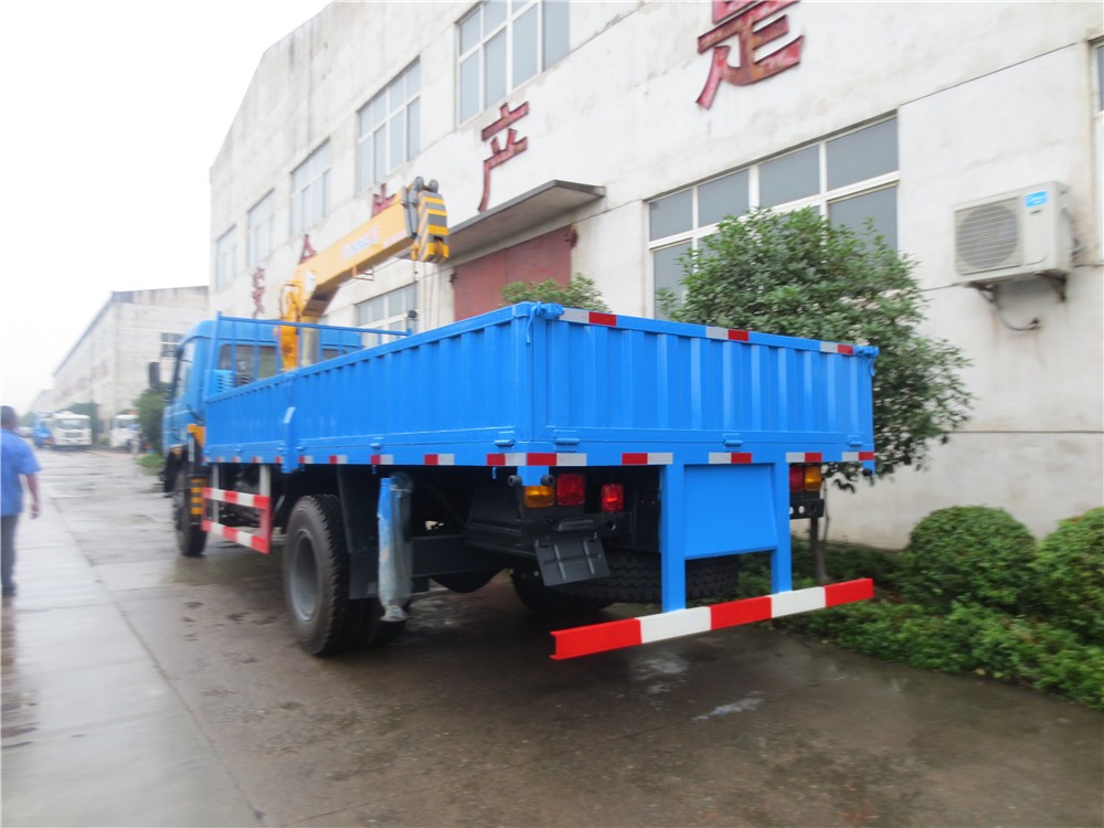 Kaufen Dongfeng 12-Tonnen-LKW mit Kran;Dongfeng 12-Tonnen-LKW mit Kran Preis;Dongfeng 12-Tonnen-LKW mit Kran Marken;Dongfeng 12-Tonnen-LKW mit Kran Hersteller;Dongfeng 12-Tonnen-LKW mit Kran Zitat;Dongfeng 12-Tonnen-LKW mit Kran Unternehmen
