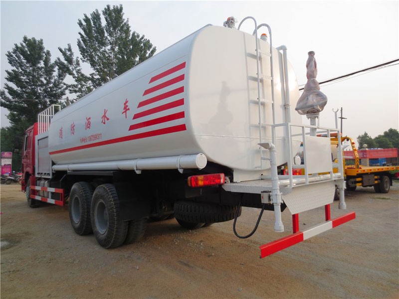 Китай Пожарная спринклерная машина Howo объемом 20000 литров, производитель