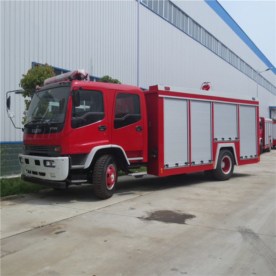 10 cbm fire engine