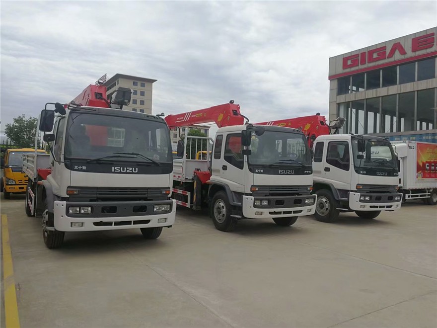 Китай 6-колесный грузовик с краном, производитель