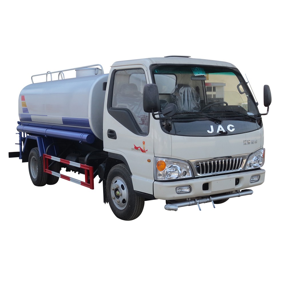 5000 liters water truck