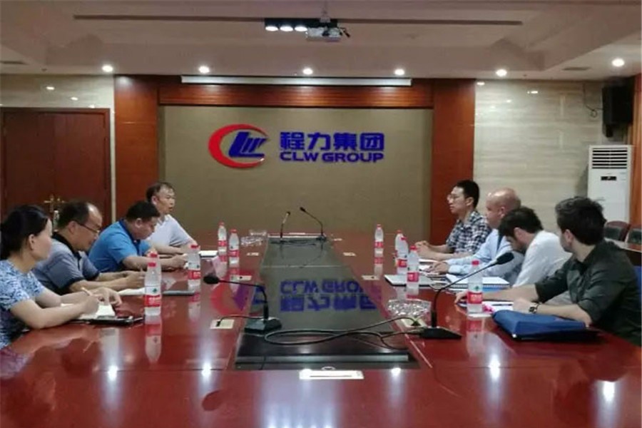 June 2017,French KLUBB company business group came to Chengli Automobile Group to discuss investment cooperation projects
