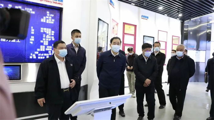 Il veicolo a celle a combustibile a idrogeno e la nuova linea di produzione di autocarri medi e autocarri pesanti saranno sistemati a Suizhou Chengli Automobile Group