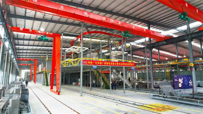 Chengli Automobile Group ha costruito la più grande linea di rivestimento elettroforetico per la condivisione di veicoli speciali in Cina