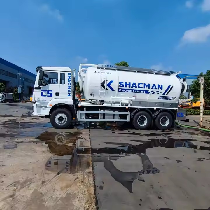 Shacman 12 wheel sewage suction truck