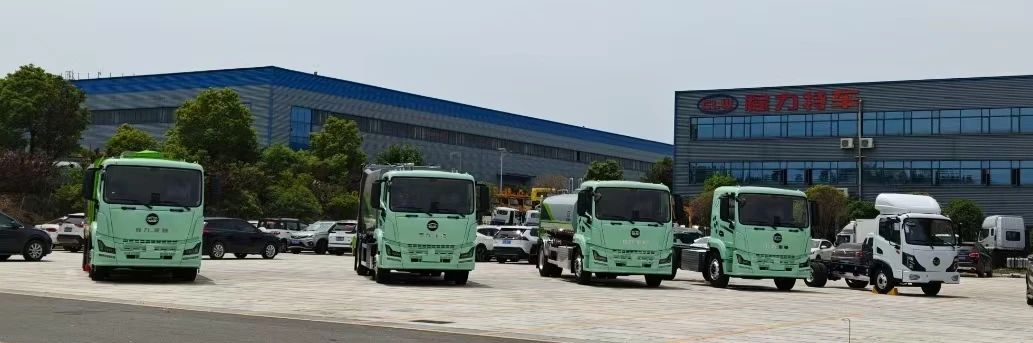 Pure Electric Water Truck