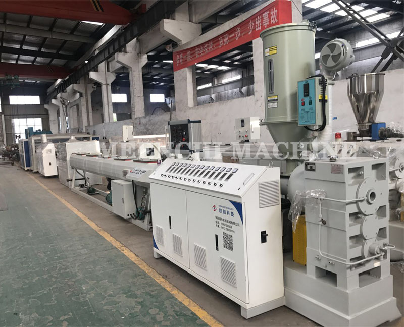 twin screw extruder