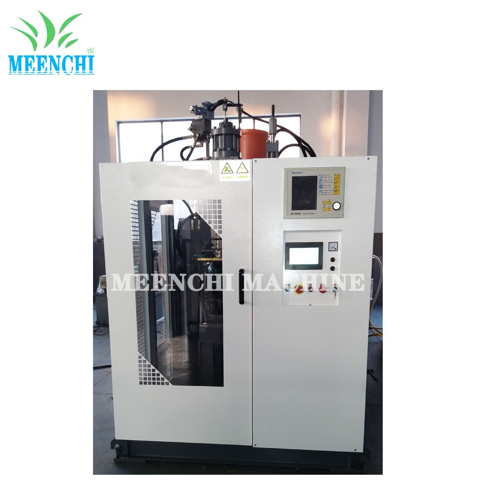 Plastic insole blow molding machine