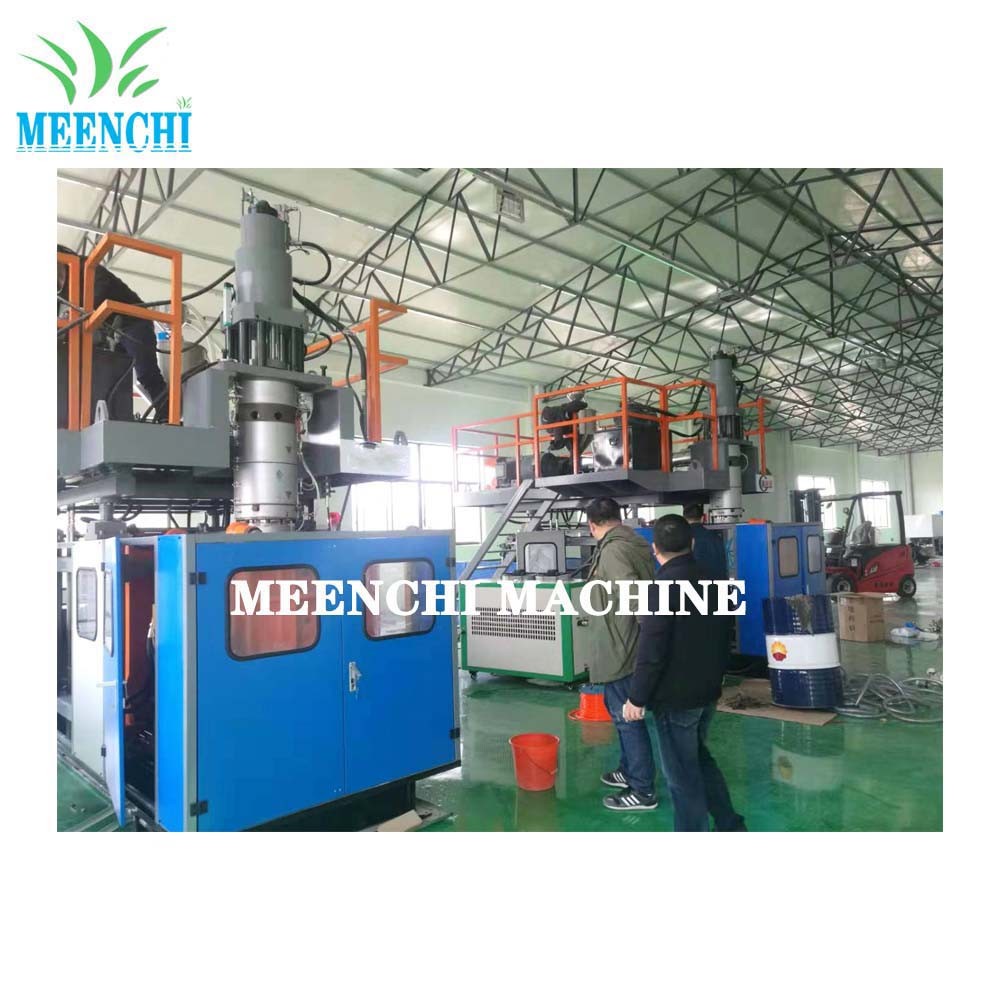 Traffic Road Barrier Blow Moulding Machine