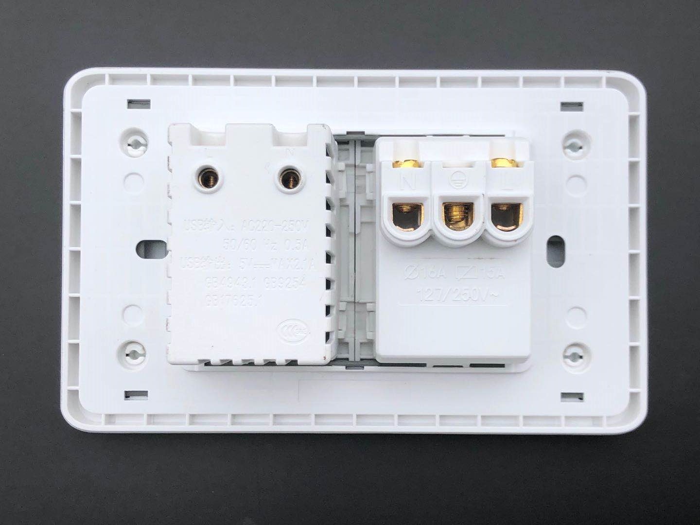 usb standard wall switch