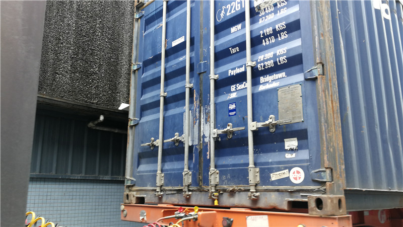 طلاء الذهب المطلي على لوحة من الصفيح