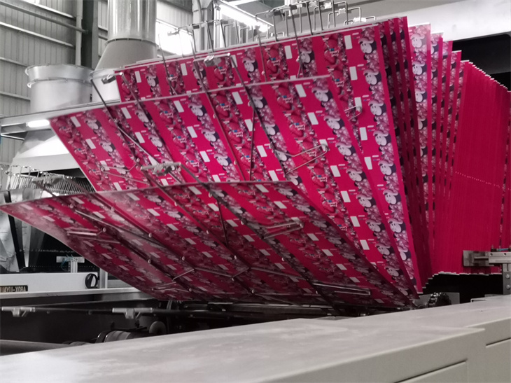 What should pay attention to when printing tinplate plate caps?