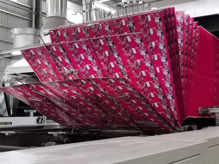 Usage of tinplate printing packaging