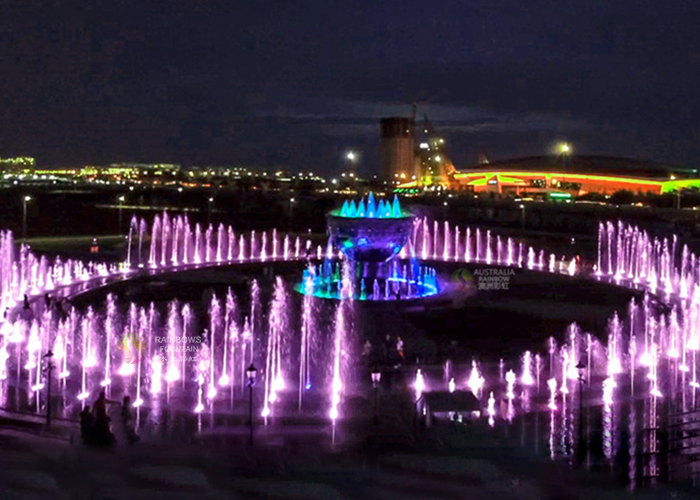 dry deck fountain