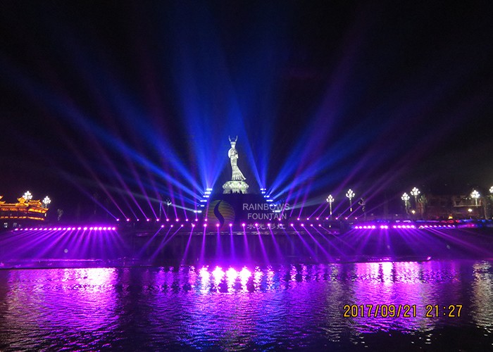 Китай Лазерный музыкальный фонтан с плавающим бассейном, производитель