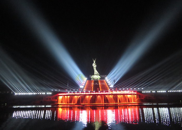 Китай Лазерный музыкальный фонтан с плавающим бассейном, производитель