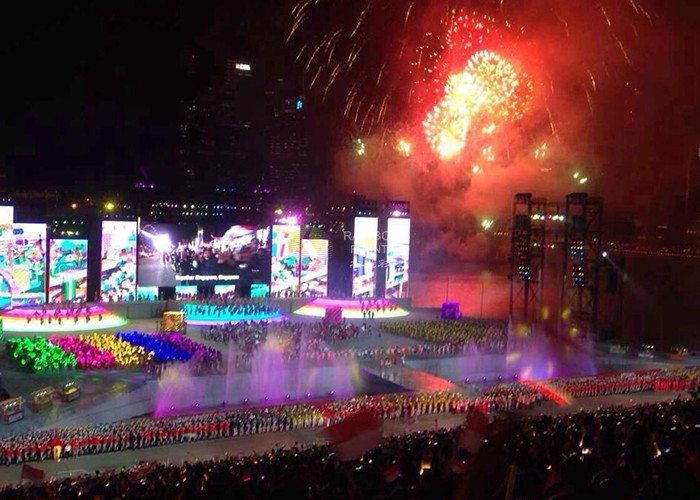 Китай Шоу танцующих фонтанов на Сингапурском фестивале, производитель
