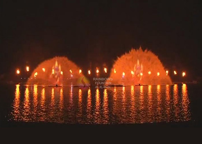 Fântâni faimoase în aer liber cu foc și apă plutitoare ale lacului