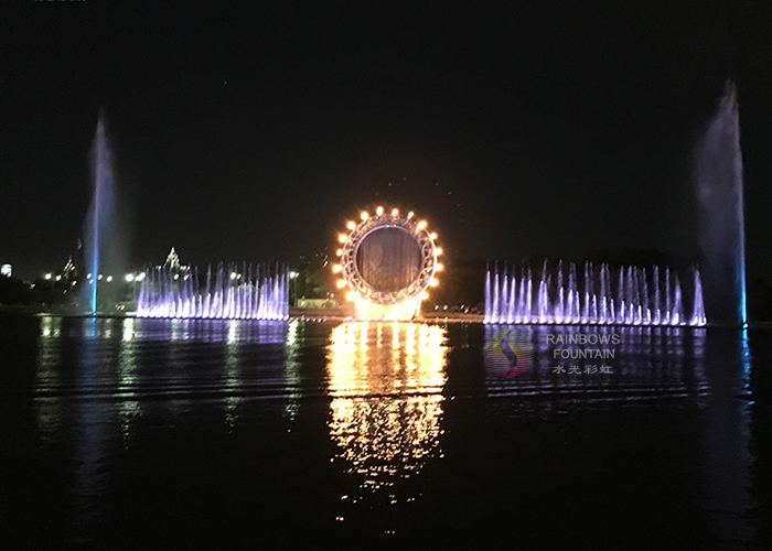 lake fire fountain
