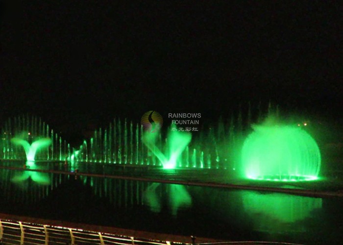 Park Highest Jet Water Fountain With Lights for Lake Decoration