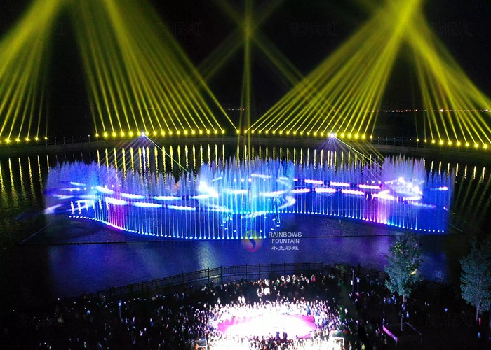 Китай Большой озерный лазерный музыкальный фонтан с подсветкой, производитель