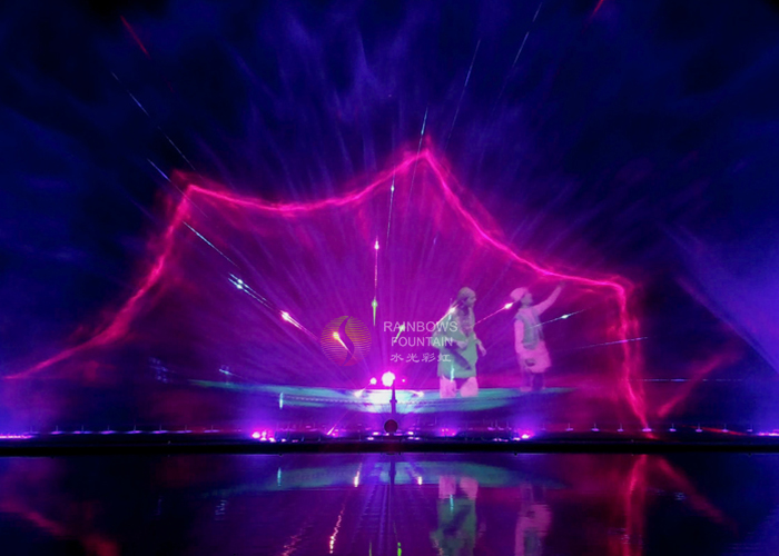 Spettacolo d'acqua danzante con musica dal lago indiano con fontana di film e laser