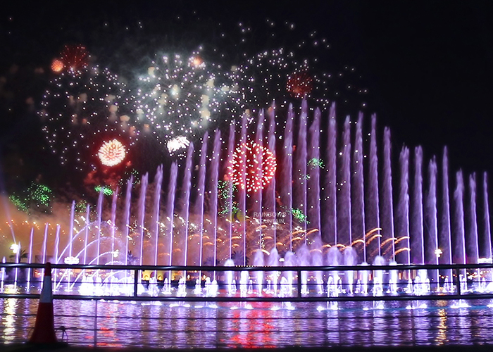 2019 Saudi-Arabië Riyadh Seizoen Groot Kunstmatig Zwembad Muzikaal Dansen Fontein Show Project