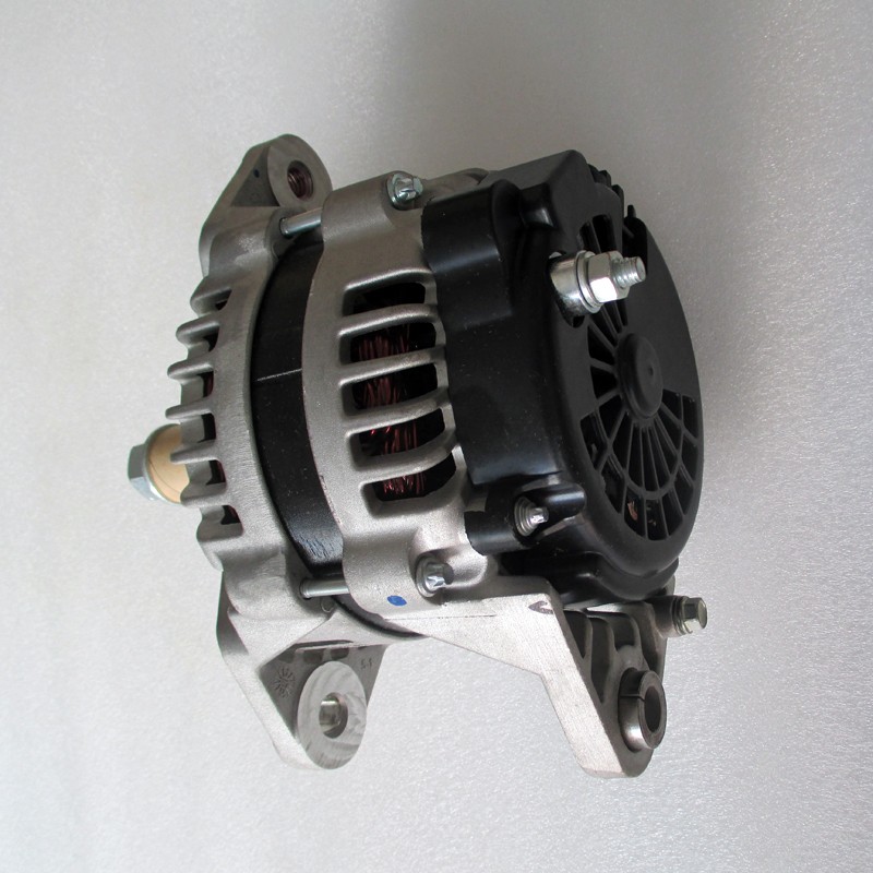 M11 QSM11 Diesel Engine Parts Car Alternator
