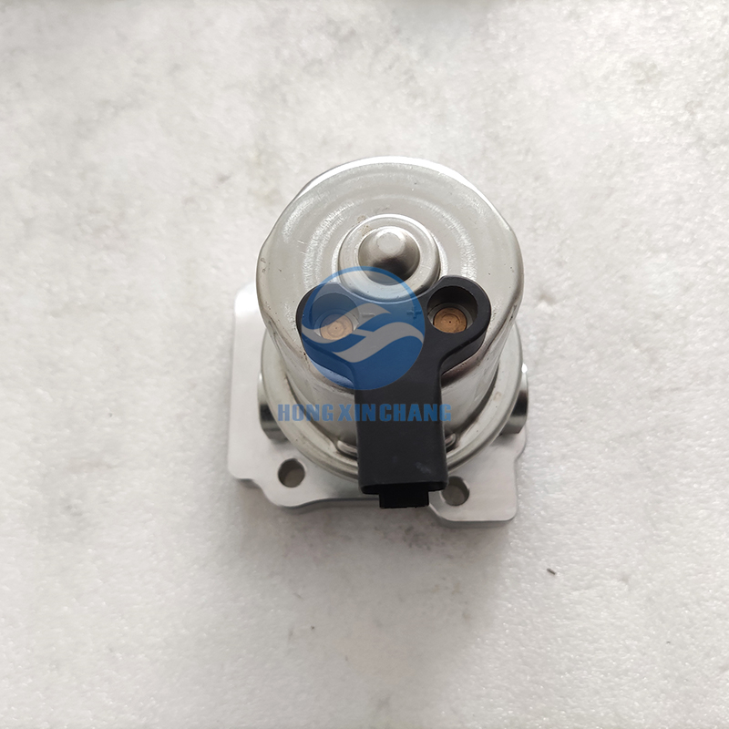 QSX15 Diesel Engine 24V Fuel Transfer Pump 5362254 4088508 4077281 4935093