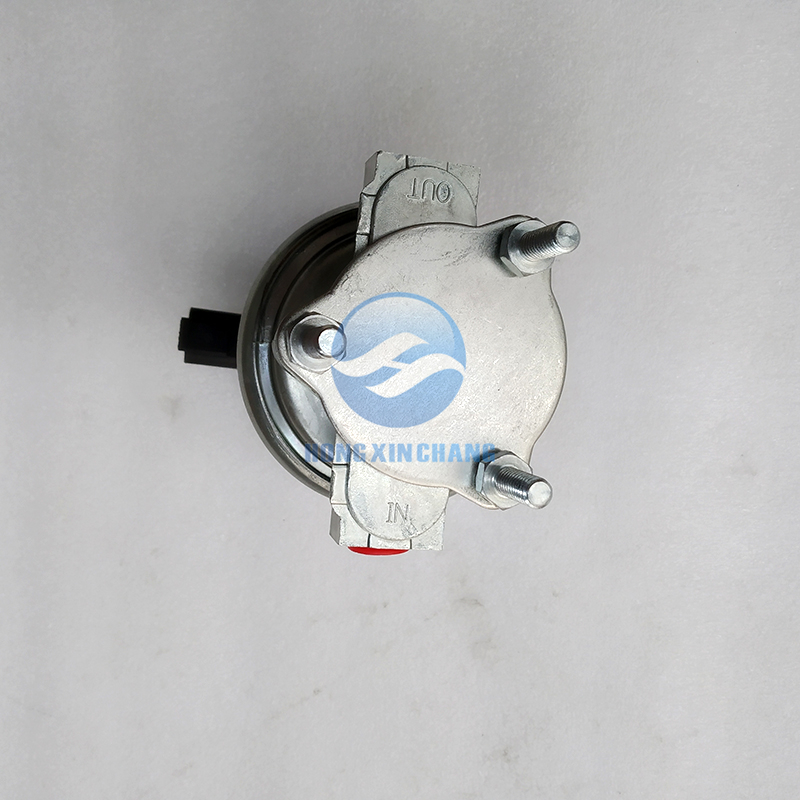 QSB5.9 Diesel Engine Fuel Transfer Pump 5362274 4935731 4932708 3990106 3938368 3948070 4943049