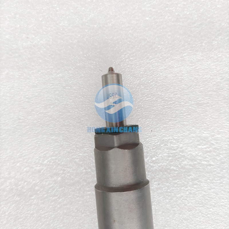 ISF2.8 Diesel Engine Parts Fuel Injector 5309291 5258744 0445110376 0445110807