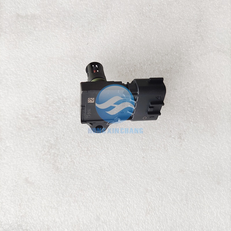 ISX15 Diesel Engine Parts Temperature Sensor 4921324 2897334 2872784