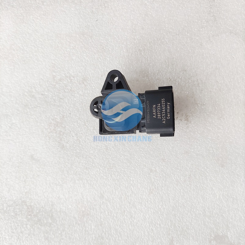 ISX15 Diesel Engine Parts Temperature Sensor 4921324 2897334 2872784